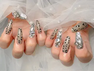 ネイル ToliyDeliy Nail Salonのネイルデザイン
