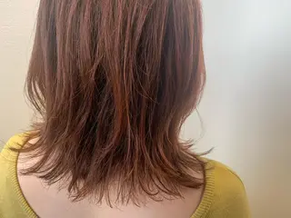 セミロング カラー 【Uneユヌ】菊地 春那のヘアスタイル
