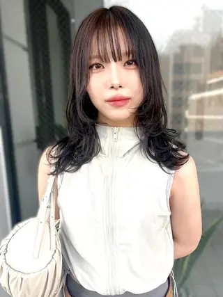 セミロング カラー 田部 勇斗のヘアスタイル