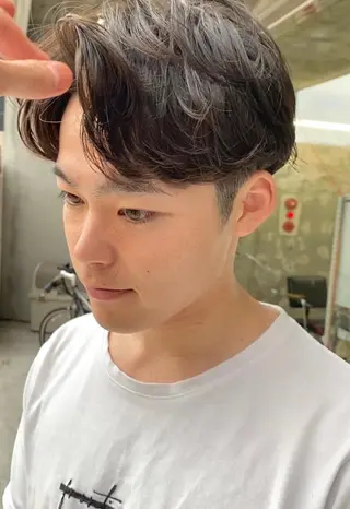 メンズ パーマ 藤野 けいごのヘアスタイル