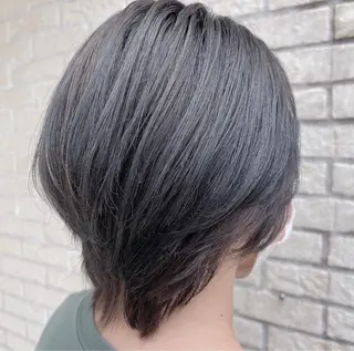 ショート カラー 【髪質改善特化】 艶髪/透明感カラーのヘアスタイル