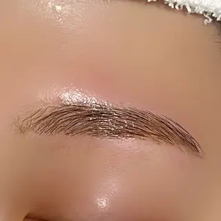 アイブロウ arce SUZUHAの眉毛・アイブロウイメージ