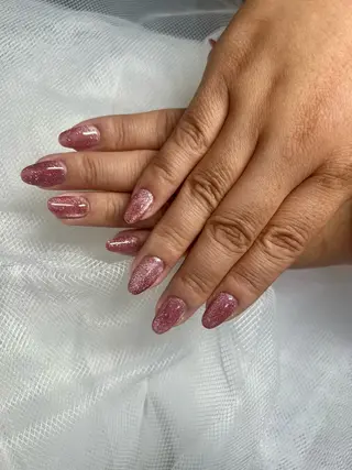 ネイル テネルネイル所属・小池 奈央のネイルデザイン