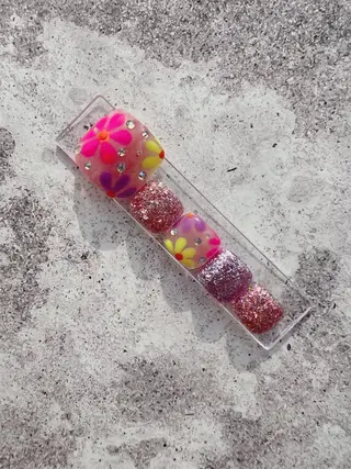 ネイル 北名古屋　ネイル SFictions.のネイルデザイン