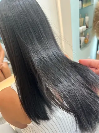 ミディアム カラー 堀井 凌平のヘアスタイル