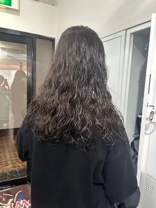 パーマ Yui. ハイトーン/パーマ/のヘアスタイル