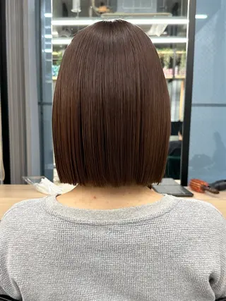 ミディアム 切りっぱなしボブ/ 小顔ボブNANAのヘアスタイル
