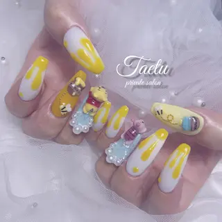 ネイル 𝐓𝐀𝐄𝐓𝐔 💜Ayumiのネイルデザイン