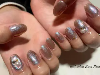 ショート ネイル ネイルスタジオ シェイクユアハンズのネイルデザイン