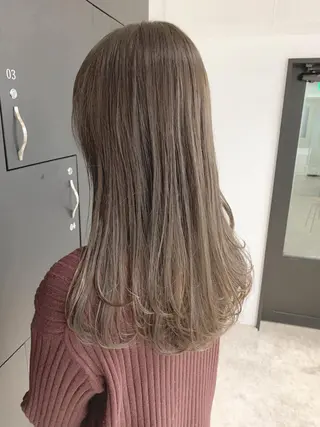 セミロング カラー サイドバング 🇰🇷沼田　拓斗のヘアスタイル