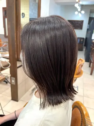 ミディアム カラー 白髪ぼかし脱白髪染め 大塚綾のヘアスタイル