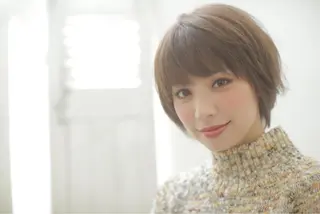 ショート カラー パーマ エイト ウメダのヘアスタイル