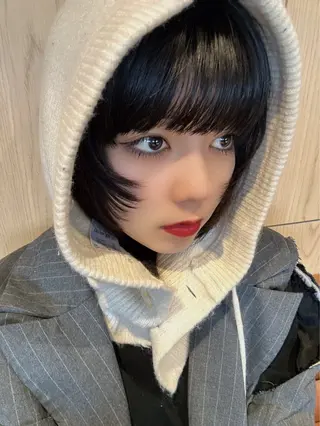 ミディアム 喜友名 夏海のヘアスタイル