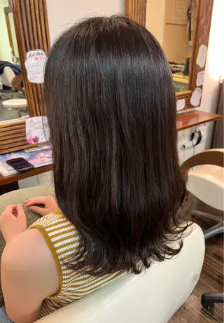ロング 西形 梨瑚のヘアスタイル