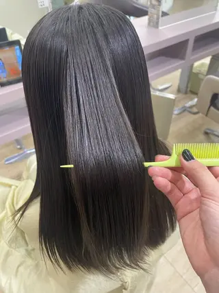 ロング 海野 黎茉のヘアスタイル