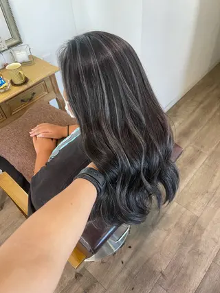 ロング カラー Felice Erikaのヘアスタイル