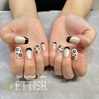 ネイル BETTISH SERIのネイルデザイン
