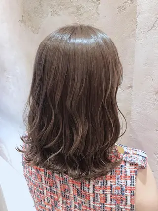 ミディアム 代表山口ひな 髪質改善のプロのヘアスタイル