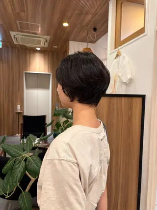 ショート パーマ BEAUTRIUM 穂乃香のヘアスタイル