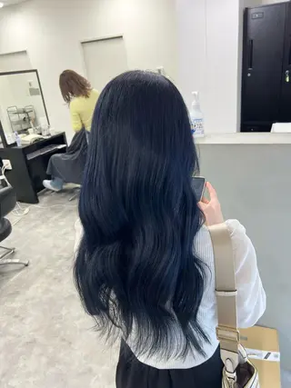 ロング カラー LOBY所属・LOBY トモヤのヘアスタイル