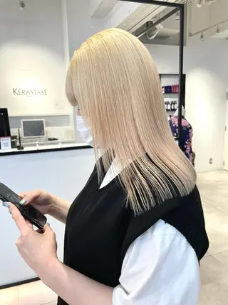 ミディアム カラー 🇰🇷カルマパーマ kaito🇰🇷のヘアスタイル