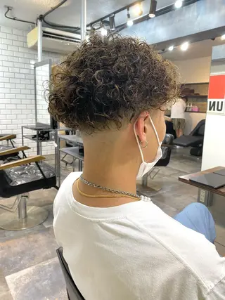 パーマ メンズ ボブとパーマの達人 美容室難民の方は是非のヘアスタイル