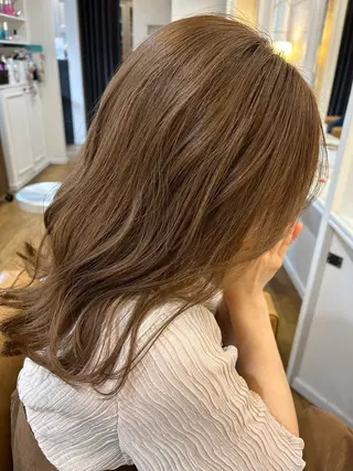ミディアム chiaki .のヘアスタイル