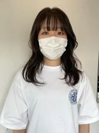セミロング カラー silo所属・silo MOKA 顔周りカット🦦のヘアスタイル