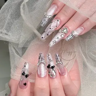 ネイル Maggie Nail🦩のネイルデザイン