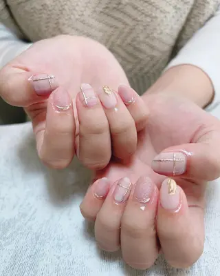 ネイル 渡邊 亜貴のネイルデザイン