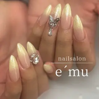 ネイル nailsalon e´muのネイルデザイン