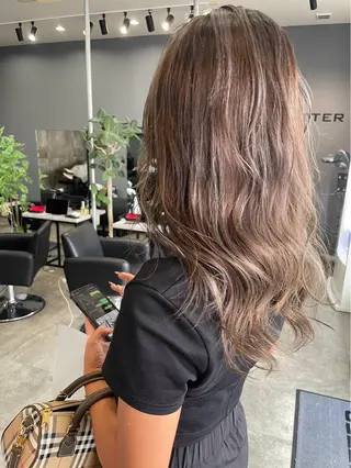 カラー ✂︎GLITTER ✂︎東ヶ崎　湧✂︎のヘアスタイル