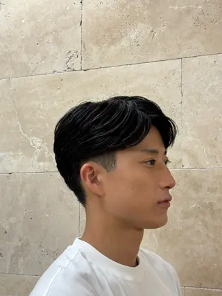 ミディアム メンズ ヒロ銀座バーバーショップ難波店所属・塩崎 仁彦のヘアスタイル