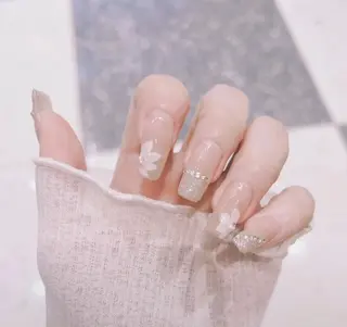 ネイル N. サロン所属・Theone栄店 田口のネイルデザイン