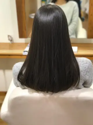 ロング JYO 髪質改善専門家のヘアスタイル