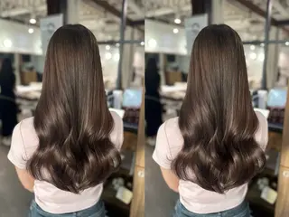 ロング 韓国ヘア透明感カラー / マイカ🍒のヘアスタイル