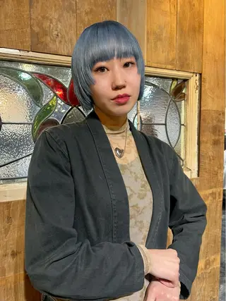 ショート ハイトーンカラー🍑 心斎橋のヘアスタイル