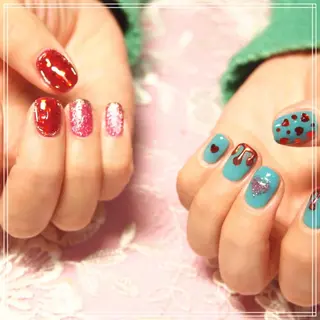 ネイル 山田 麻衣のネイルデザイン