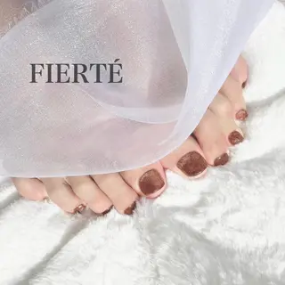 ネイル FIERTÉ所属・FIERTÉ Miyuのネイルデザイン