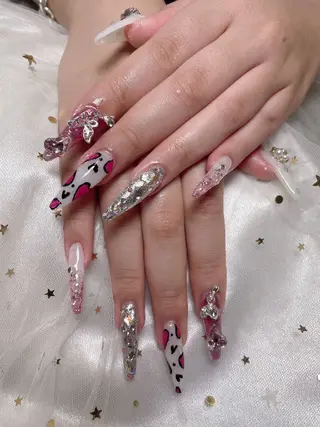 ネイル ENsalon AKIRAのネイルデザイン