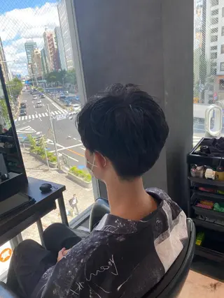 ショート メンズ 依田悠人 🌟メンズカット特化のヘアスタイル