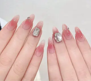 ネイル H&B 楊のネイルデザイン