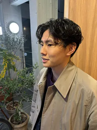 パーマ メンズ 池田理紗/メンズ カット/切りっぱなしのヘアスタイル