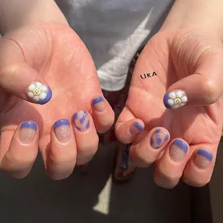 ネイル UrakoNail 《nail》のネイルデザイン