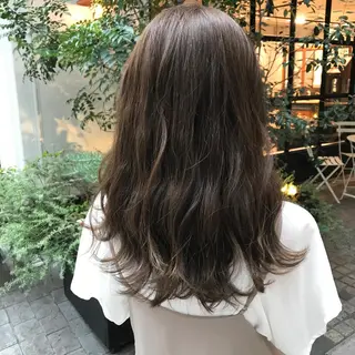 セミロング LOMA🇰🇷 銀座クボタのヘアスタイル