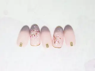 ネイル ティーエヌ 金山駅東口店のネイルデザイン