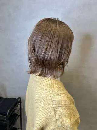 ミディアム 森 沙織のヘアスタイル
