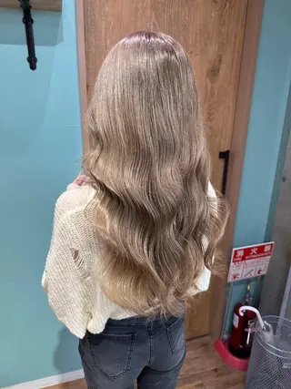 ミディアム カラー 🧸プルエクステ❤︎ ネイルKAO🧸のヘアスタイル