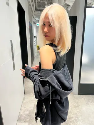 ロング カラー ヘアアレンジ ハイトーン/美髪矯正 🍃大江拓実のヘアスタイル