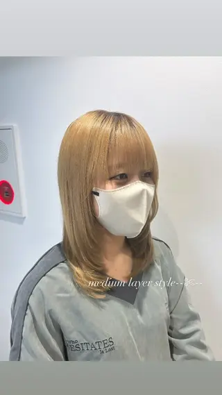 ミディアム かどたはるな レイヤー/パーマのヘアスタイル